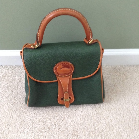 Dooney & Bourke Handbags - "HOST PICK" Dooney & Burke Vintage Leather Purse